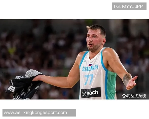 东契奇罚球失误引发球迷惊恐全场贡献33分11板8助3断表现依旧抢眼 东契奇罚球失误引发球迷惊恐全场贡献33分11板8助3断表现依旧抢眼