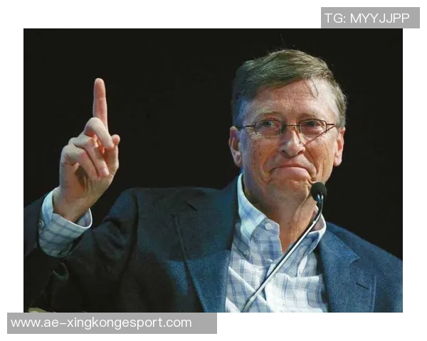 比尔西蒙斯点评拉塞尔表现如同短暂客人乐趣后急于离去