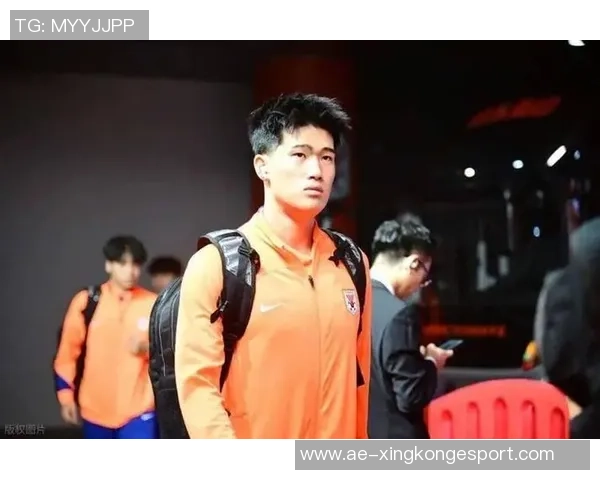 山东泰山B队彭啸荣膺本赛季中乙联赛最佳青年球员称号