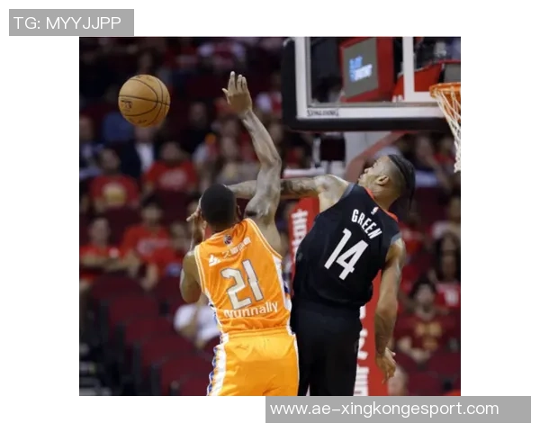 克洛尼首节火力全开7投5中轻松砍下14分1篮板1助攻表现惊艳