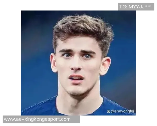 斯科尔斯评选现役中场五强佩德里领衔罗德里维蒂尼亚紧随其后