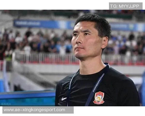 本土教练邵佳一或将成为国足新任主帅前景看好 本土教练邵佳一或将成为国足新任主帅前景看好